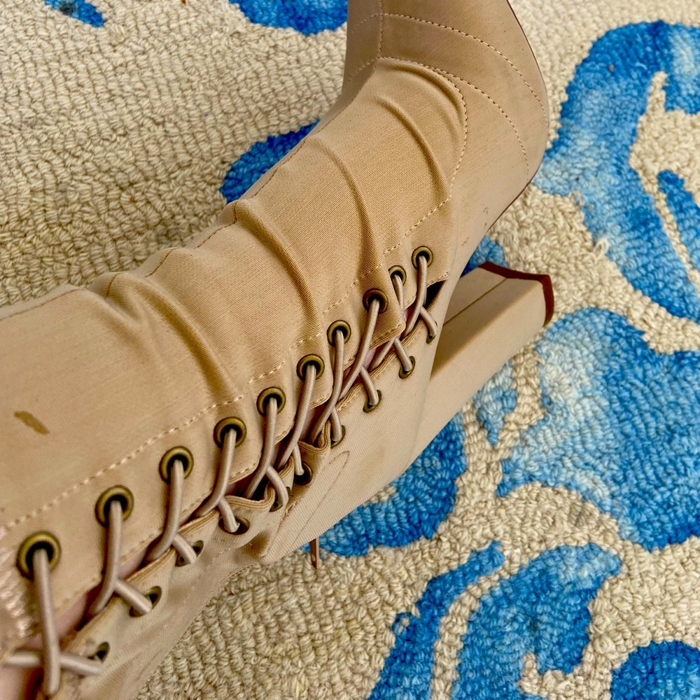 Ankle boots